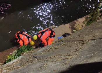 Ciclista cai em córrego e é resgatado pelos bombeiros em Governador Valadares