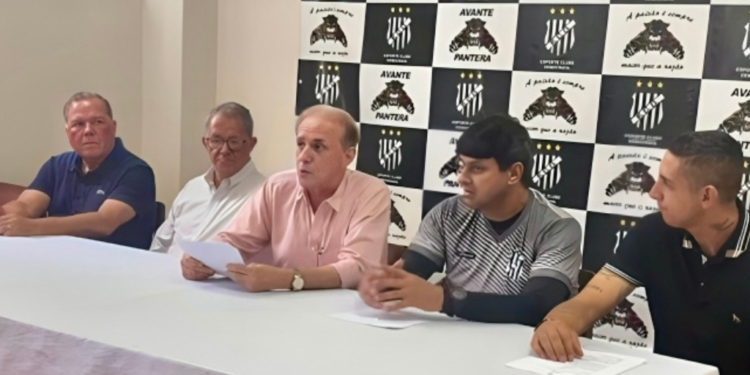 Democrata GV apresenta elenco para o Mineiro 2025