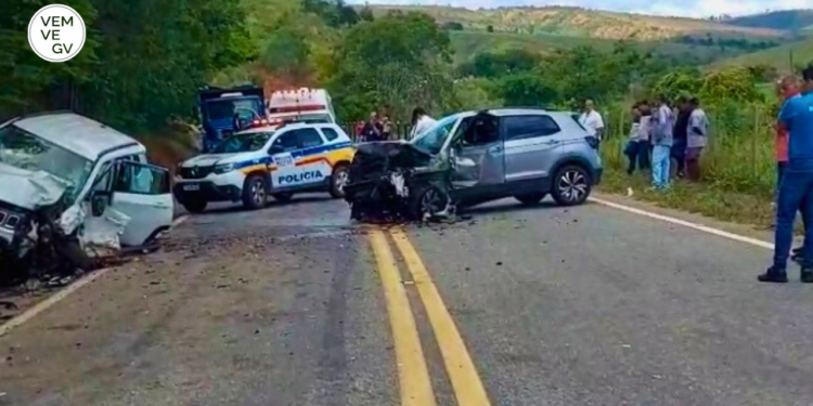 Acidente na BR-259 deixa feridos próximo a Galiléia MG