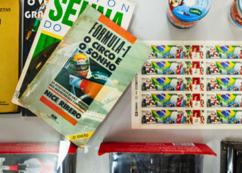 Valadares recebe exposição “Ayrton Senna Sempre”