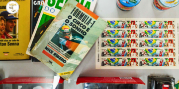 Valadares recebe exposição “Ayrton Senna Sempre”