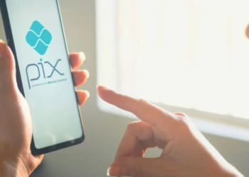 Golpe do Pix falso termina com dois presos em Valadares