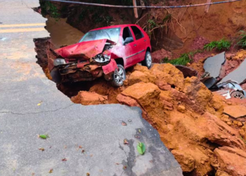 Pista cede e deixa três mulheres mortas em Ipanema