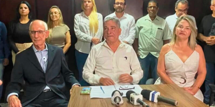 Prefeito e vice de Governador Valadares anunciam secretariado