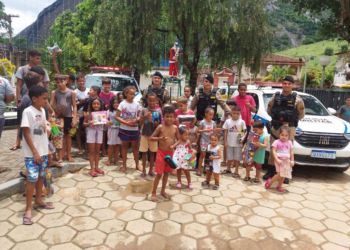 PM distribui 26 mil brinquedos e 6 mil cestas básicas em ação solidária