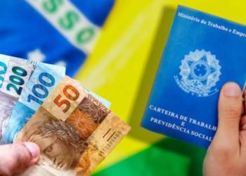 Lula fixa salário mínimo em R$ 1.518 para 2025 com nova regra de reajuste