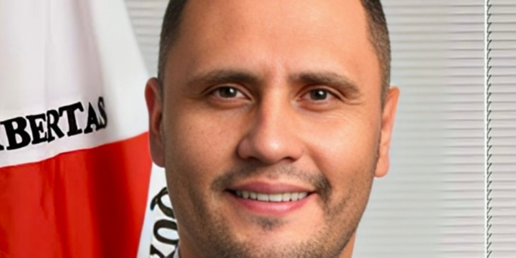 Cleitinho na mira do PRTB para 2026: Chapa com Gusttavo Lima ou Pablo Marçal está em pauta