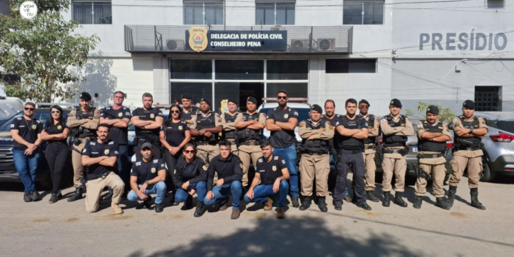 Polícia deflagra operação em Conselheiro Pena MG