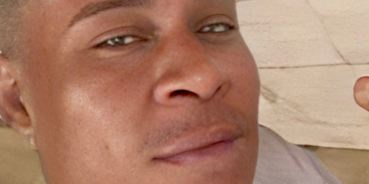 Homem é achado morto debaixo de veículo em Valadares