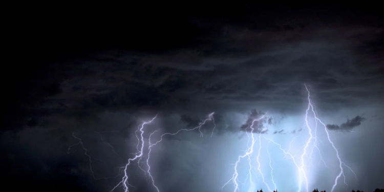 Alerta Vermelho: Inmet prevê “grande perigo” para 95 cidades de Minas Gerais