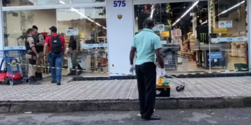homem é morto dentro de supermercado em Ipatinga