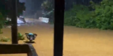 Chuva causa destruição na zona rural de Valadares