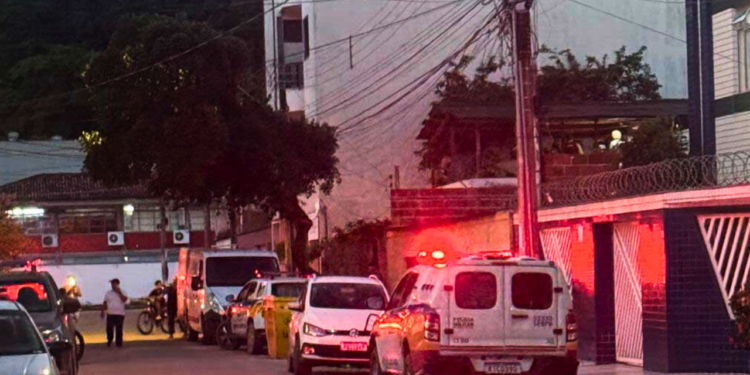 Idoso tem casa invadida e mata ladrão a tiros em Ipatinga