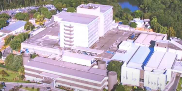 Adolescente de 14 anos é baleada em baile funk em Ipatinga