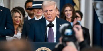 Trump encerra discurso prometendo uma nova “era de ouro” para os EUA