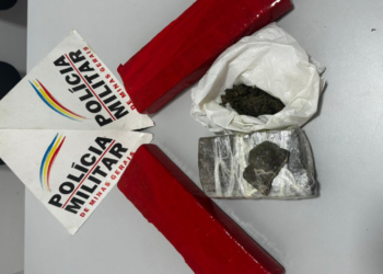 Jovem é preso por tráfico de drogas em Divino das Laranjeiras
