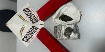 Jovem é preso por tráfico de drogas em Divino das Laranjeiras
