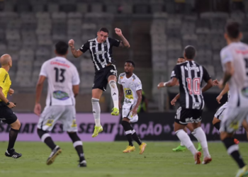 Atlético empata com Democrata-GV no Mineiro