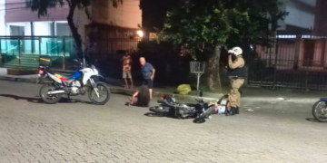 Inabilitado fura blitz, quase atropela idosa e termina preso em GV