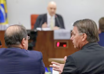 Bolsonaro depõe a Alexandre de Moraes sobre tentativa de golpe