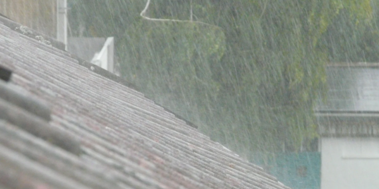 Valadares e mais 700 cidades de Minas sob alerta de chuvas intensas