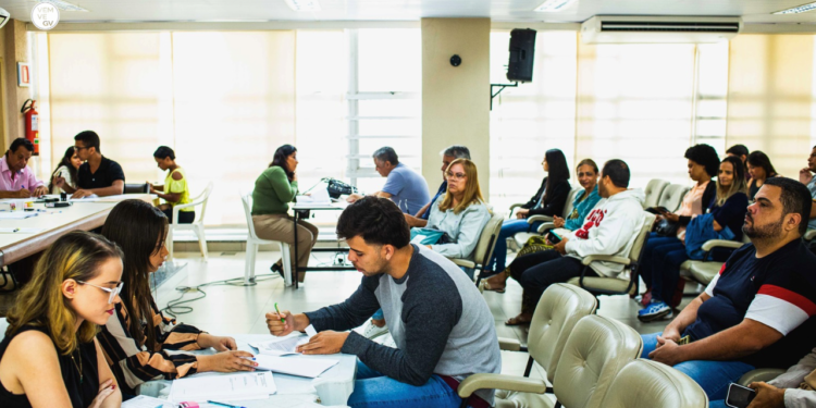 ACE’s e ACS’s assinam contrato com prefeitura de Valadares