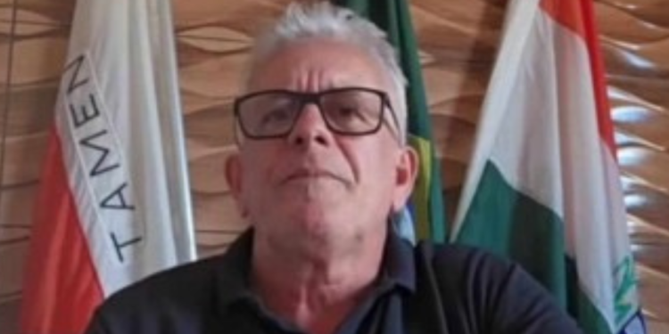 Vereador invade sala de emergência, tumultua atendimento e paciente morre em MG