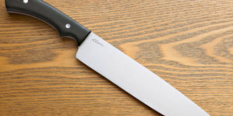 Homem é esfaqueado e tem braço quebrado em Frei Inocêncio MG