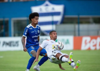 Democrata-GV vence e se aproxima da permanência no Mineiro