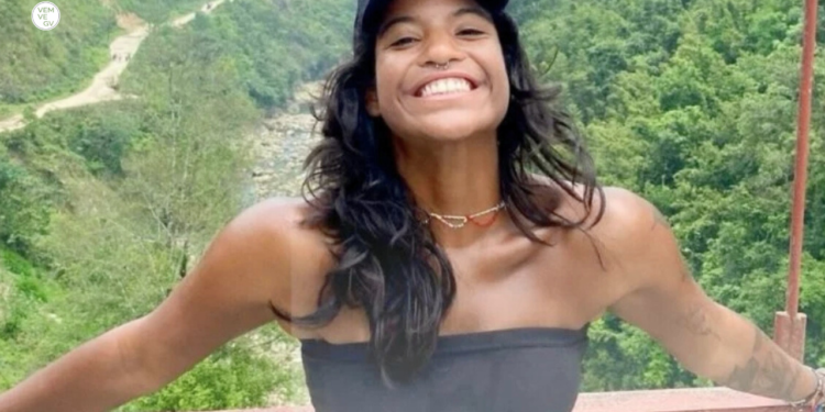 Brasileira morre após cair em trilha no Monte Rinjani, na Indonésia