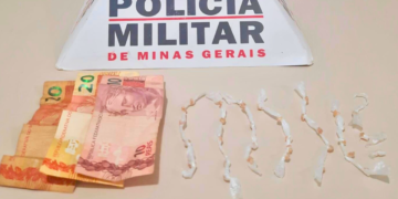 PM flagra tráfico de drogas na Prainha do Jaó em Tumiritinga MG