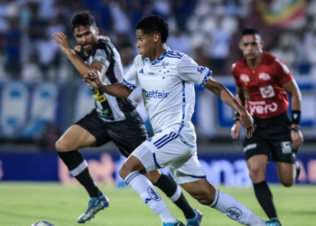 Democrata-GV vence Cruzeiro e garante permanência na elite do Mineiro