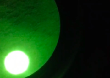 Óculos de visão noturna ajudam PM a resgatar trilheiros em MG