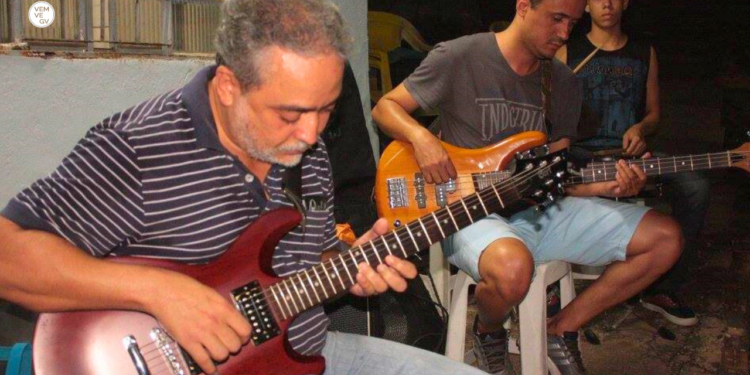 Câmara de Valadares homenageia Instituto Psia pelos 15 anos de incentivo à cultura e literatura