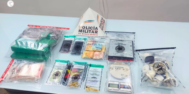 PM apreende grande quantidade de dr0gas em Governador Valadares