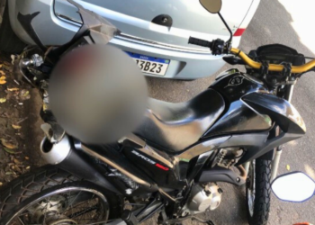 Motociclista fica gravemente ferida após ser atingida por carro em Valadares