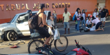 Adolescente de 13 anos pilota moto, invade contramão e provoca acidente em Valadares