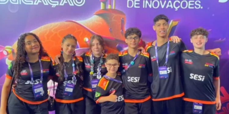 Equipe de robótica de Valadares garante vaga no mundial nos EUA