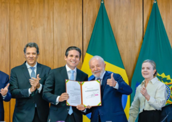 Governo envia ao congresso projeto que amplia isenção do imposto de renda para r$ 5 mil