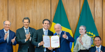 Governo envia ao congresso projeto que amplia isenção do imposto de renda para r$ 5 mil