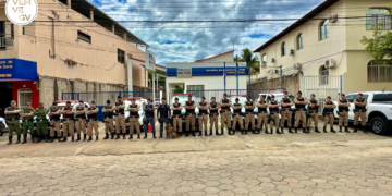 Operação policial em Resplendor resulta em prisões e apreensão de drogas e munições
