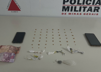 Com apoio do helicóptero Pégasus, PM apreende drogas e prende suspeitos em Valadares