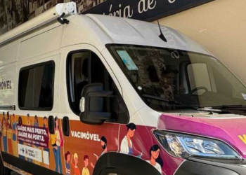 Vacimóvel estreia em Valadares para ampliar cobertura vacinal