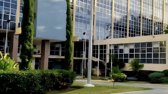 Câmara de Valadares aprova aumento de salários para Prefeito e Secretários para 2025