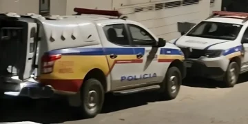 PM apreende drogas e arma em Valadares