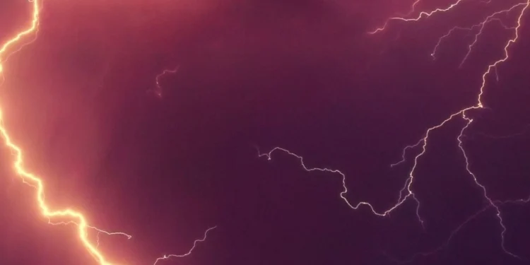 INMET emite alerta para Valadares e mais 148 cidades no Leste de Minas