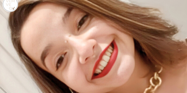 Estudante atropelada dentro de universidade em Viçosa, é sepultada em Ipatinga MG