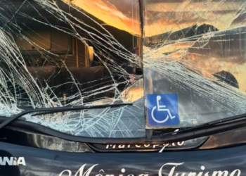 Ferrugem e equipe sofrem acidente de ônibus no RS