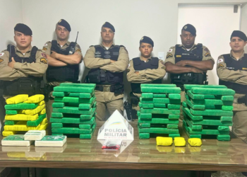 Homem é preso com 74 barras de maconha e cocaína durante em Conselheiro Pena