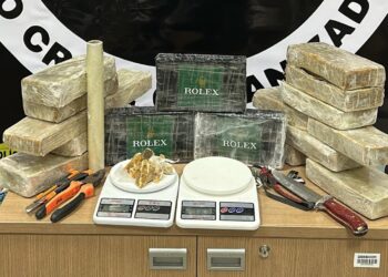 FICCO prende trio com 15 kg de pasta base de cocaína em Valadares